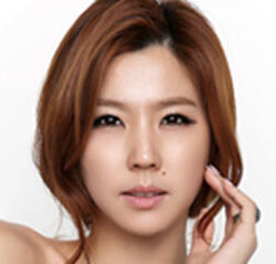 Lee-Yoon-mi-profile